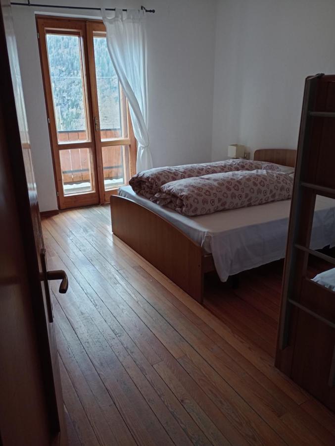Sasso Nero Hotel Chiesa in Valmalenco Kültér fotó