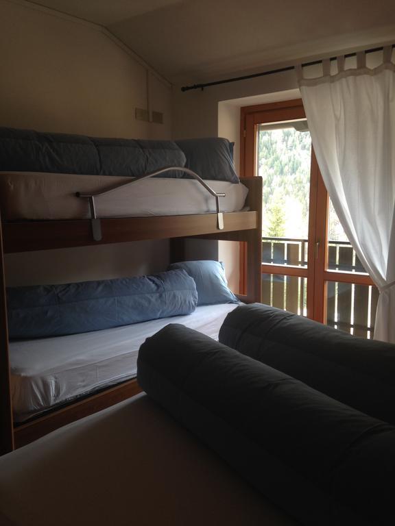 Sasso Nero Hotel Chiesa in Valmalenco Kültér fotó