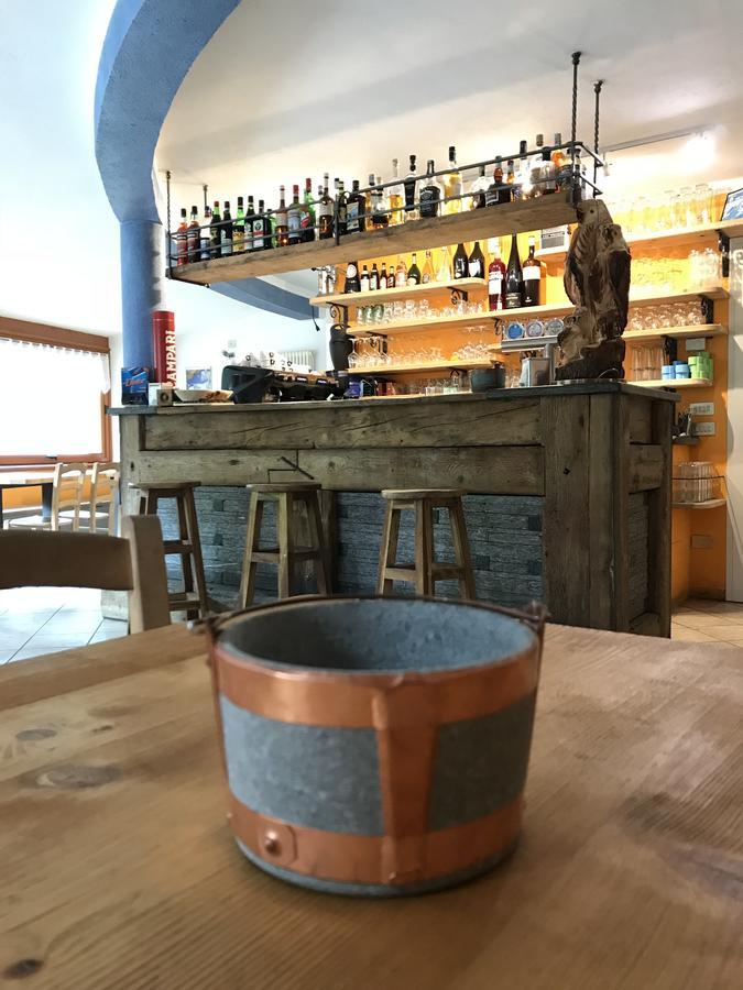 Sasso Nero Hotel Chiesa in Valmalenco Kültér fotó